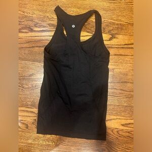 lululemon black race back tank. size 6.